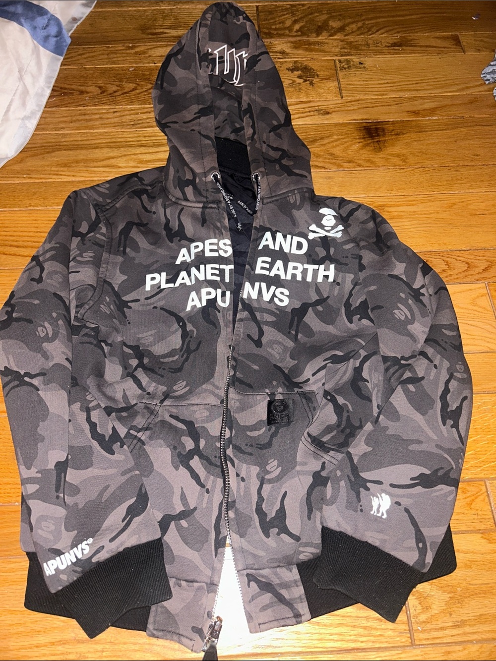 Apes and Planet Earth reversible Black Gray Camo Zip Hoodie jacket